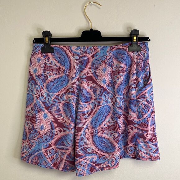 Sheike Patterned Shorts Pink and White US 8 - Picture 4 of 5